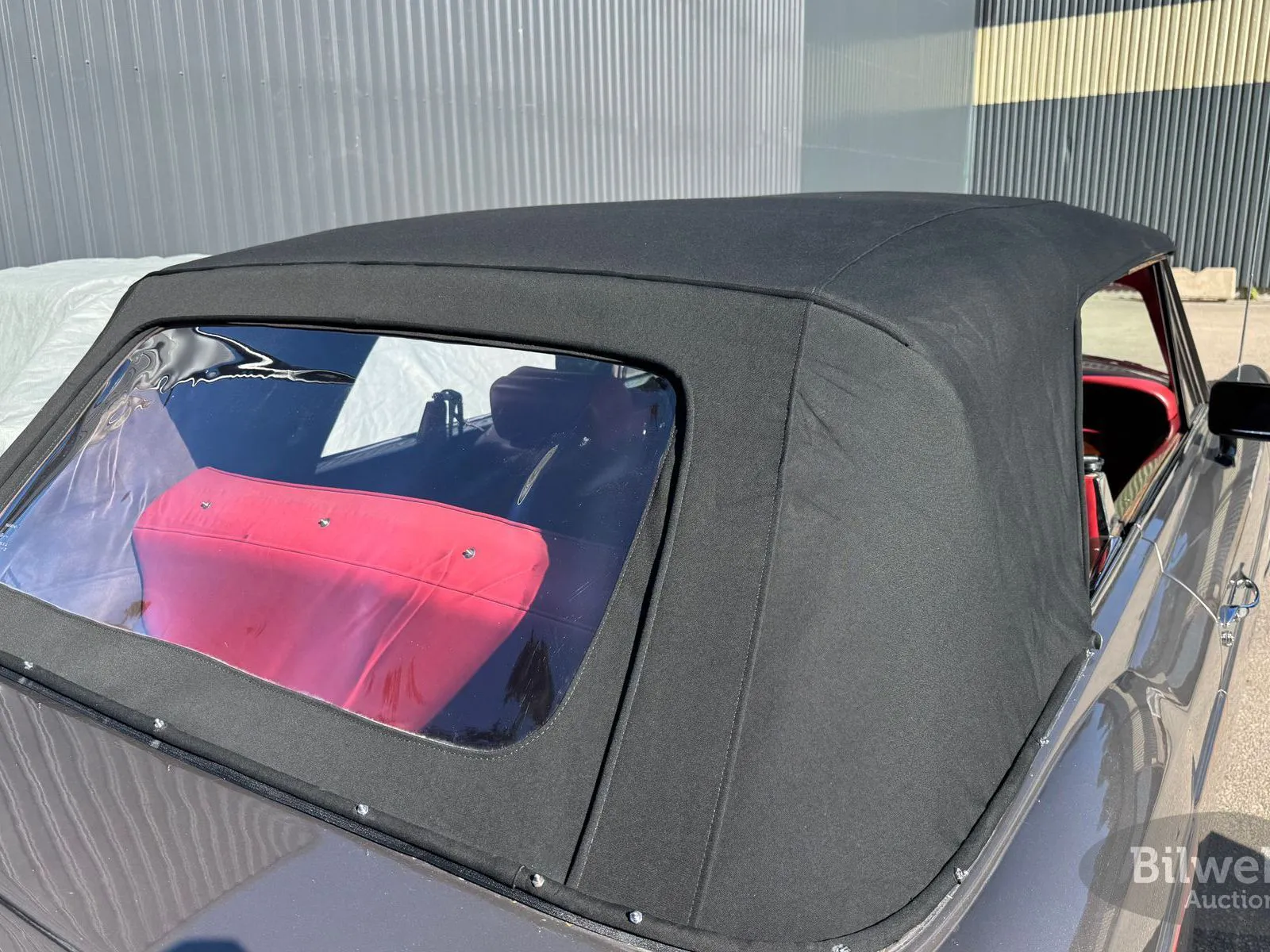 Vehicle image 114