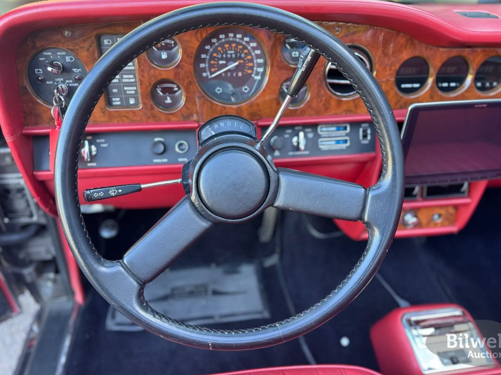 Vehicle image 33