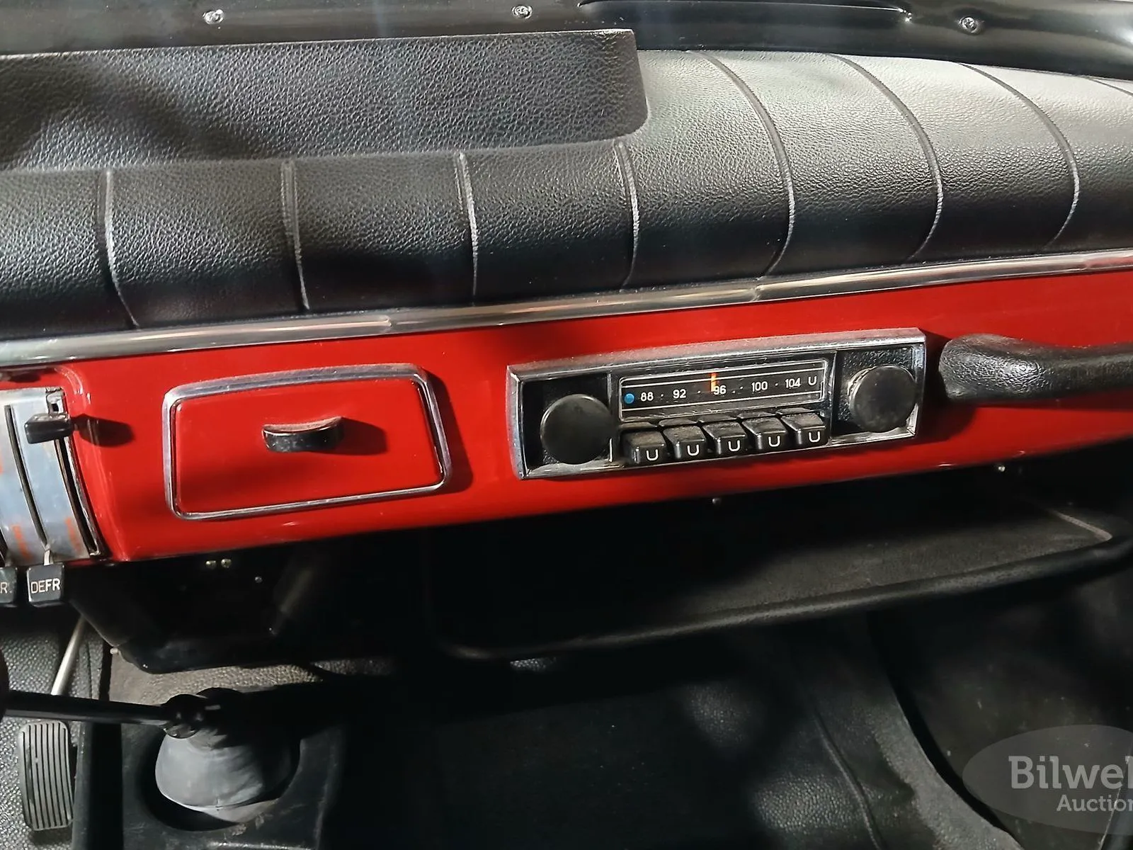 Vehicle image 37