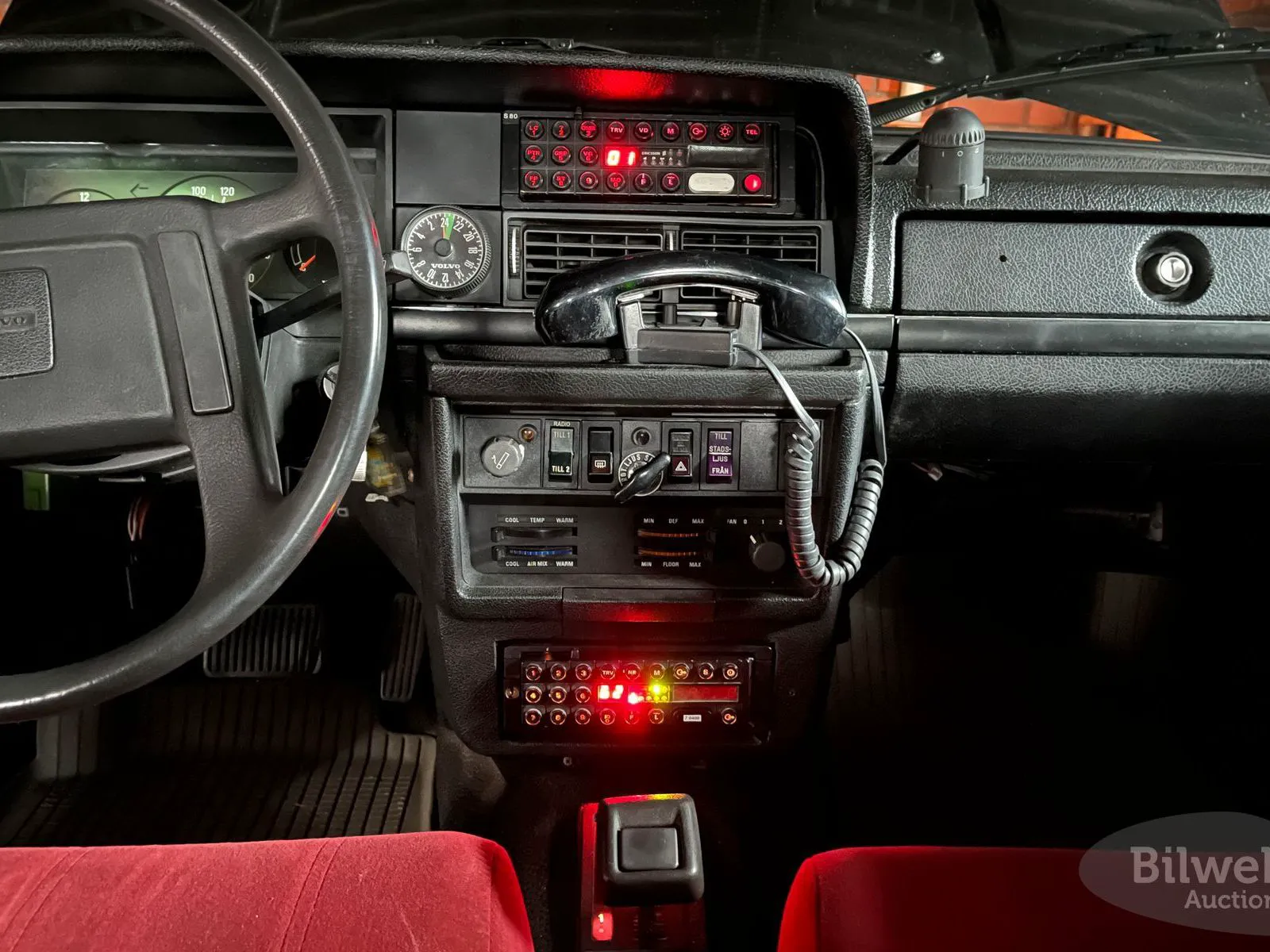 Vehicle image 101