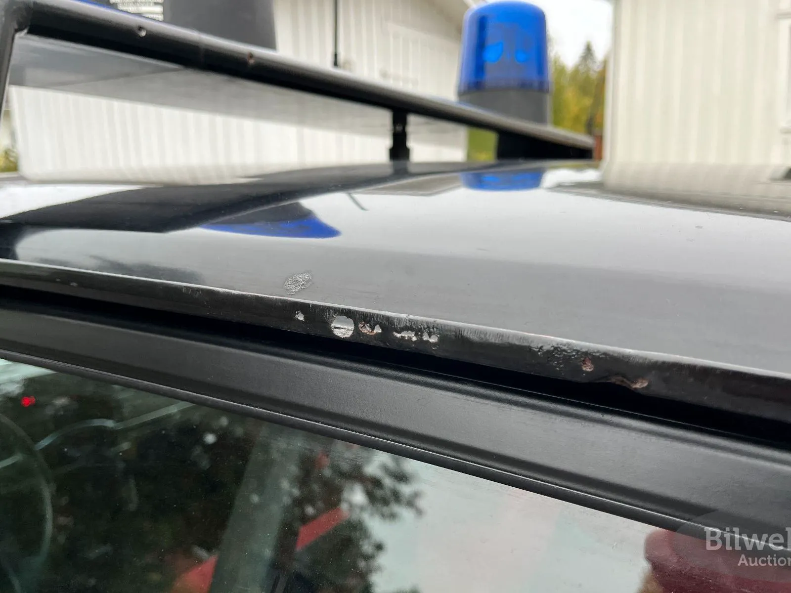 Vehicle image 103