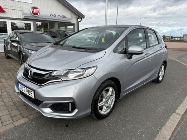 Honda Jazz 1.3 i-VTEC, Automat, endast 4600 mil, skatt 360 kr/år - 2019