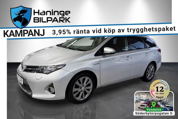 Toyota Auris Hybrid EDITION 50 SUPERDEAL 3.95% / B-KAM / PANO / BT - 2014