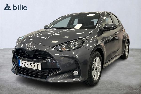 Toyota Yaris Hybrid 115 1,5 5D ACTIVE KOMFORTPAKET OCH P-Sensorer - 2025