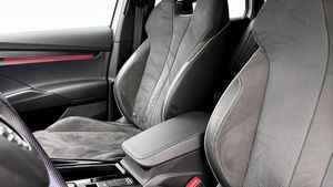 Skoda Enyaq bild 8