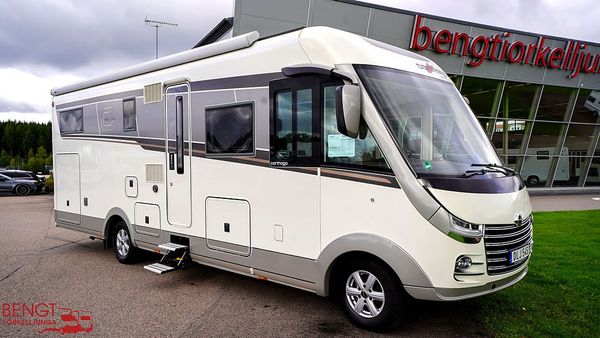 Carthago Chic S-Plus I 61 XL LE Iveco | Långbäddar | Hydrauliska stödben - 2020