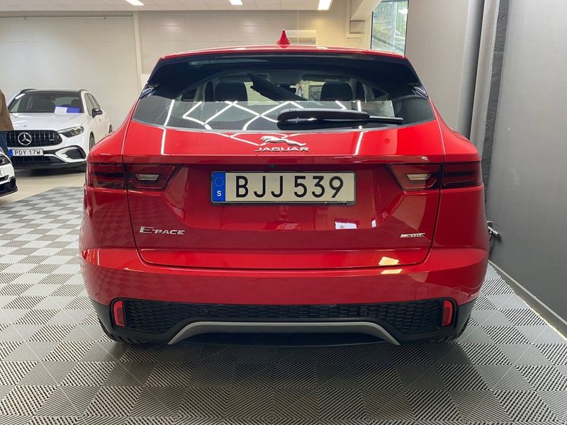 Jaguar E-Pace bild 4