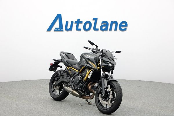 Kawasaki Z NINJA Z650, A2* Traction control, ABS, Bluetooth - 2026