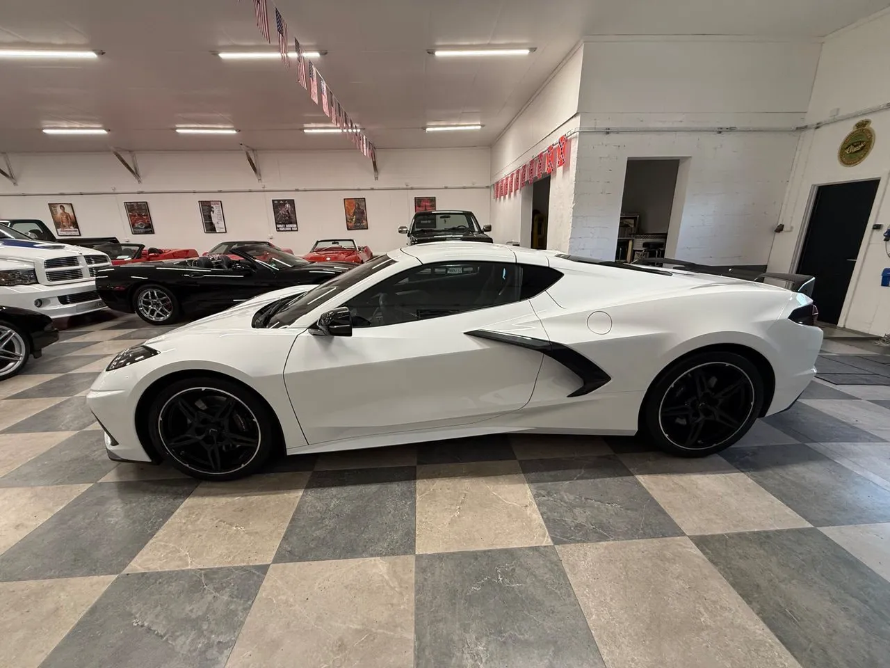 Vehicle image 8