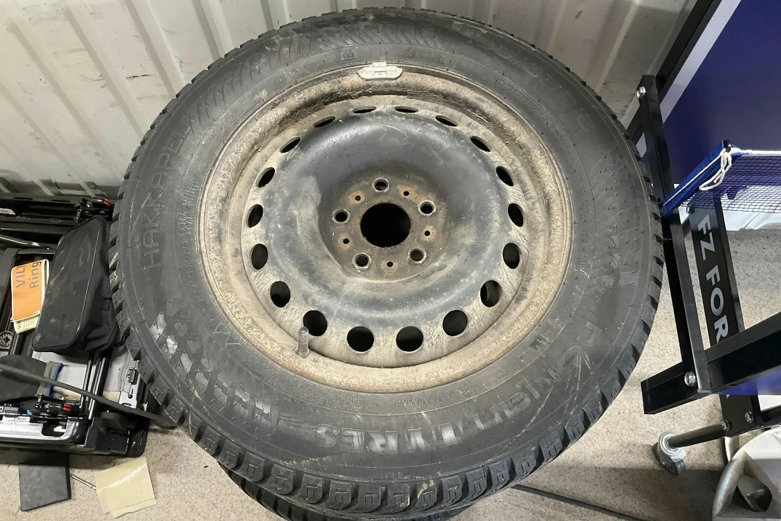 Vehicle image 13