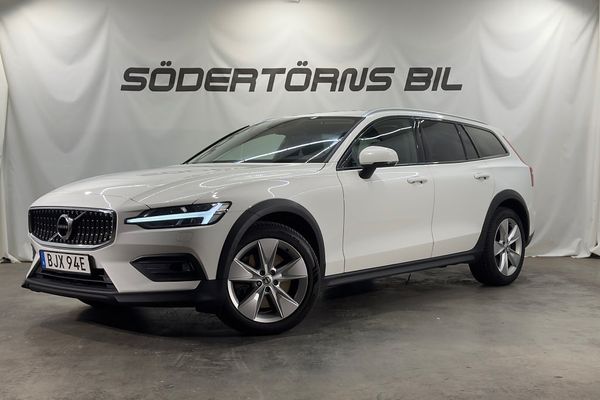 Volvo V60 Cross Country B4 AWD VOC DRAG KAMERA CARPLAY MOMSBIL - 2021