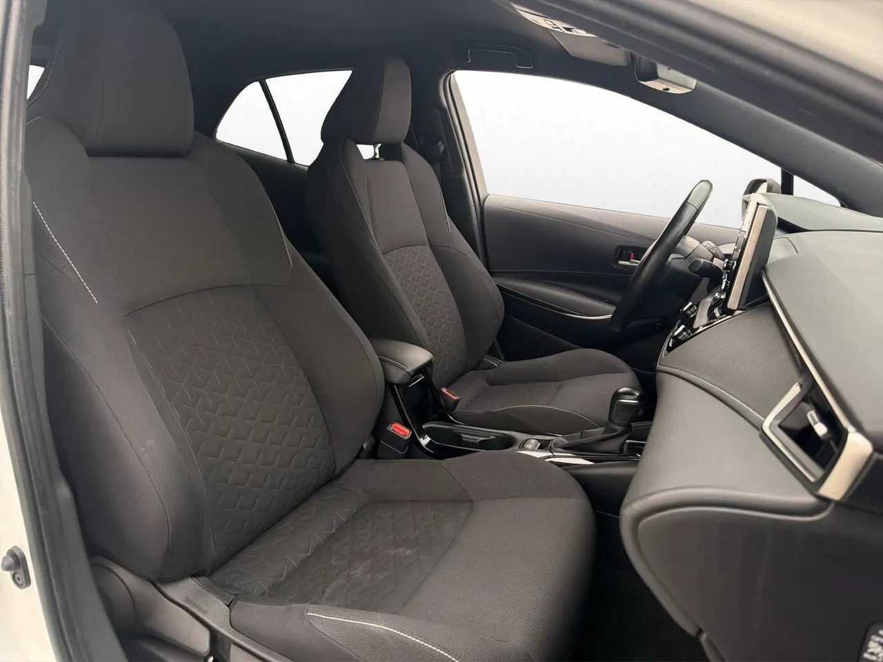 Vehicle image 22