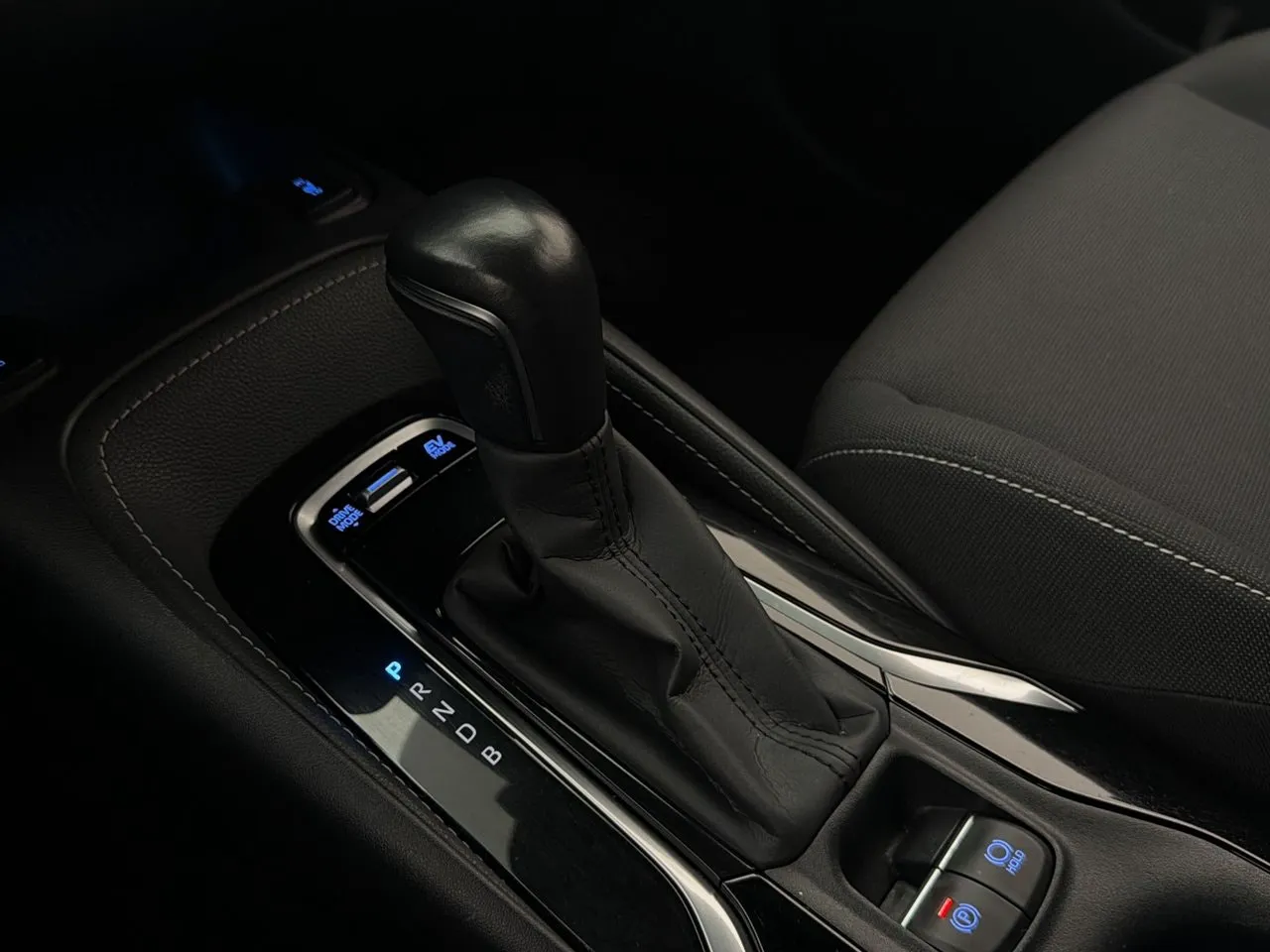 Vehicle image 21