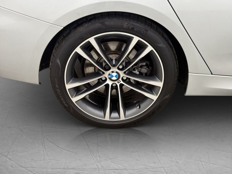 BMW 335 bild 32