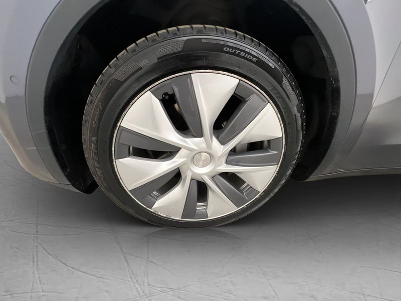 Tesla Model Y bild 29