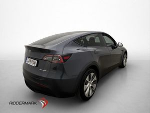Tesla Model Y bild 8