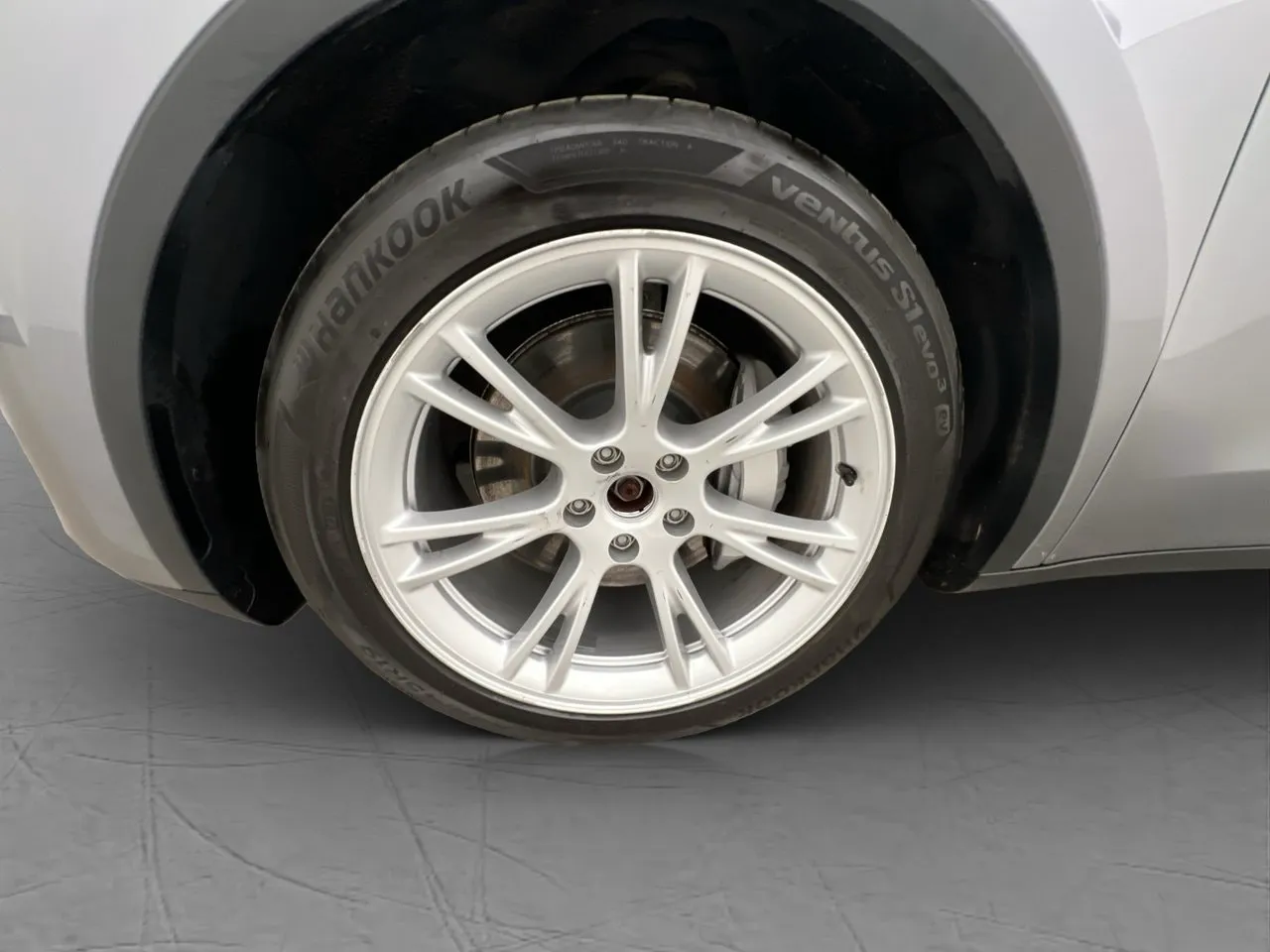 Vehicle image 31