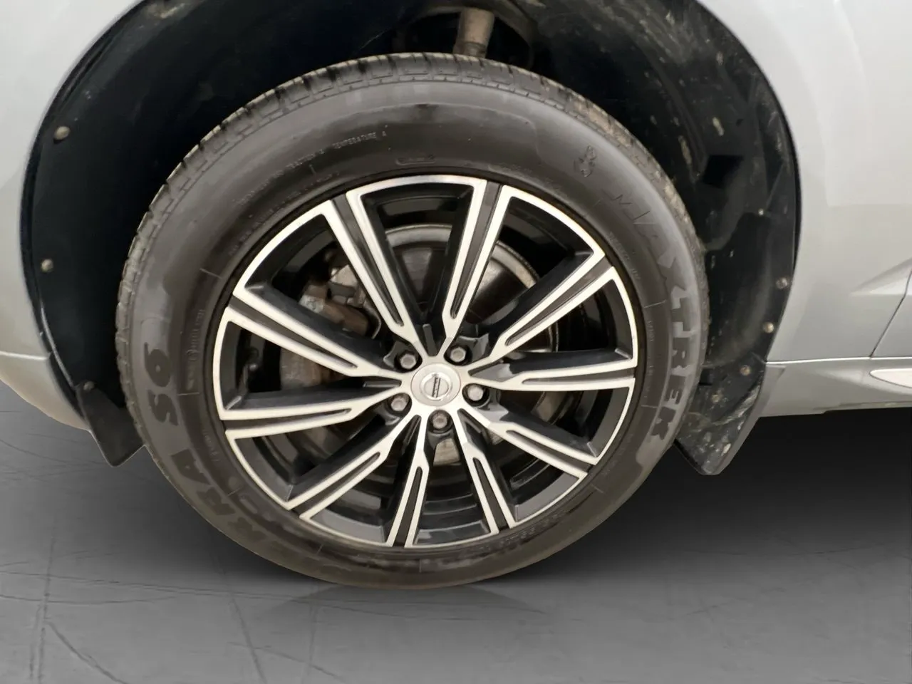 Vehicle image 36