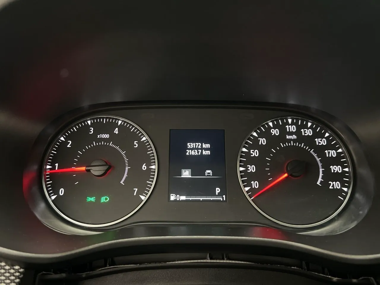 Vehicle image 13