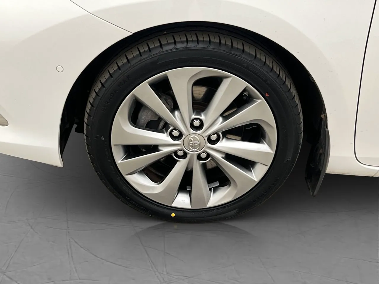 Vehicle image 30