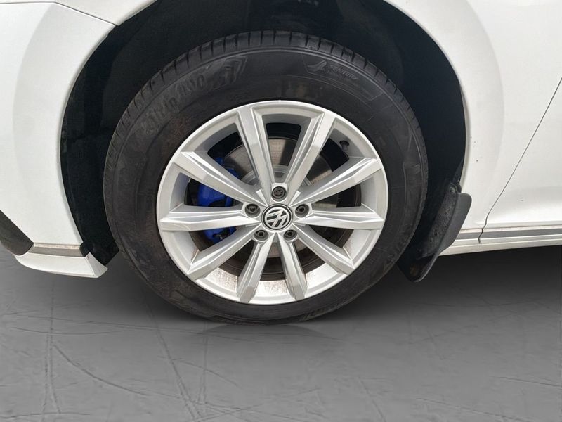 Volkswagen Passat bild 32