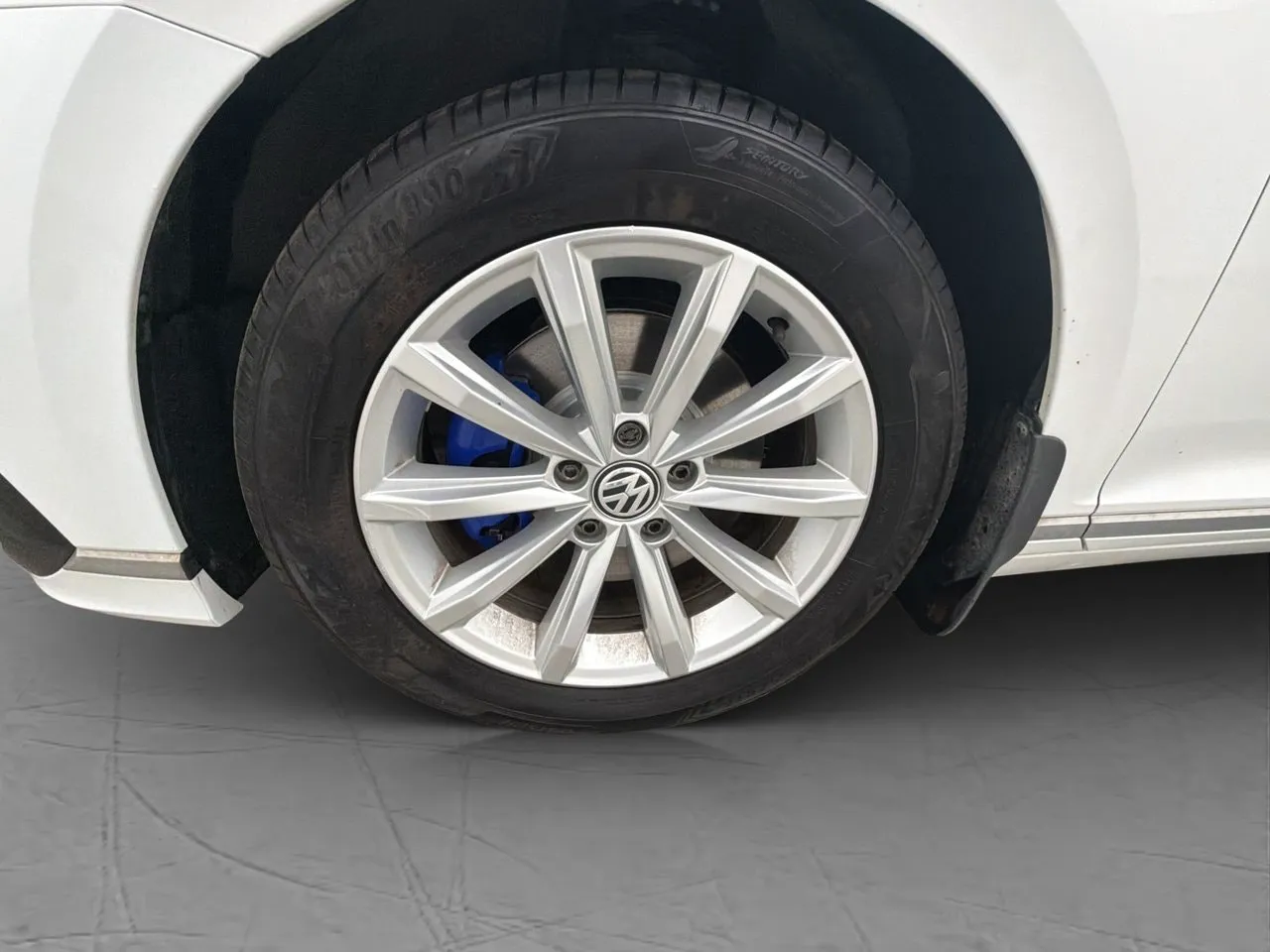 Vehicle image 31