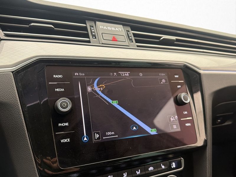 Volkswagen Passat bild 20
