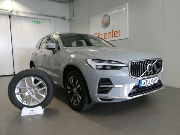Volvo XC60 Recharge T6 AWD Drag-Kamera-Panorama-Värmare-Navi-SoV - 2024