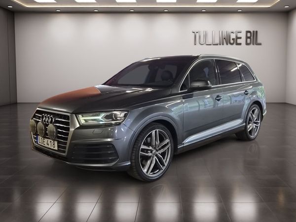 Audi Q7 3.0 TDI 272HK S-Line 7-Sits Luft BOSE Cockpit Drag 22” - 2016