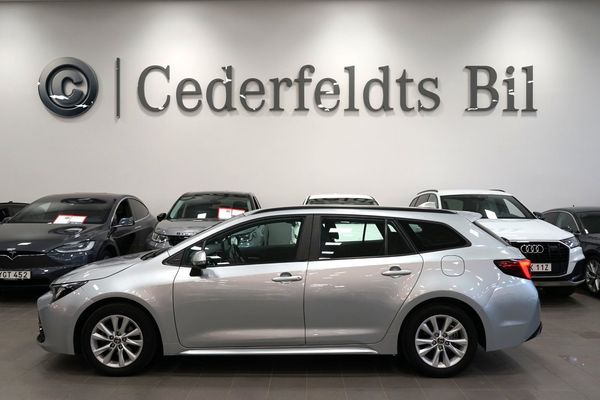 Toyota Corolla Touring Sports Hybrid e-CVT Nyserv V-hjul *MOMS* 140hk - 2024