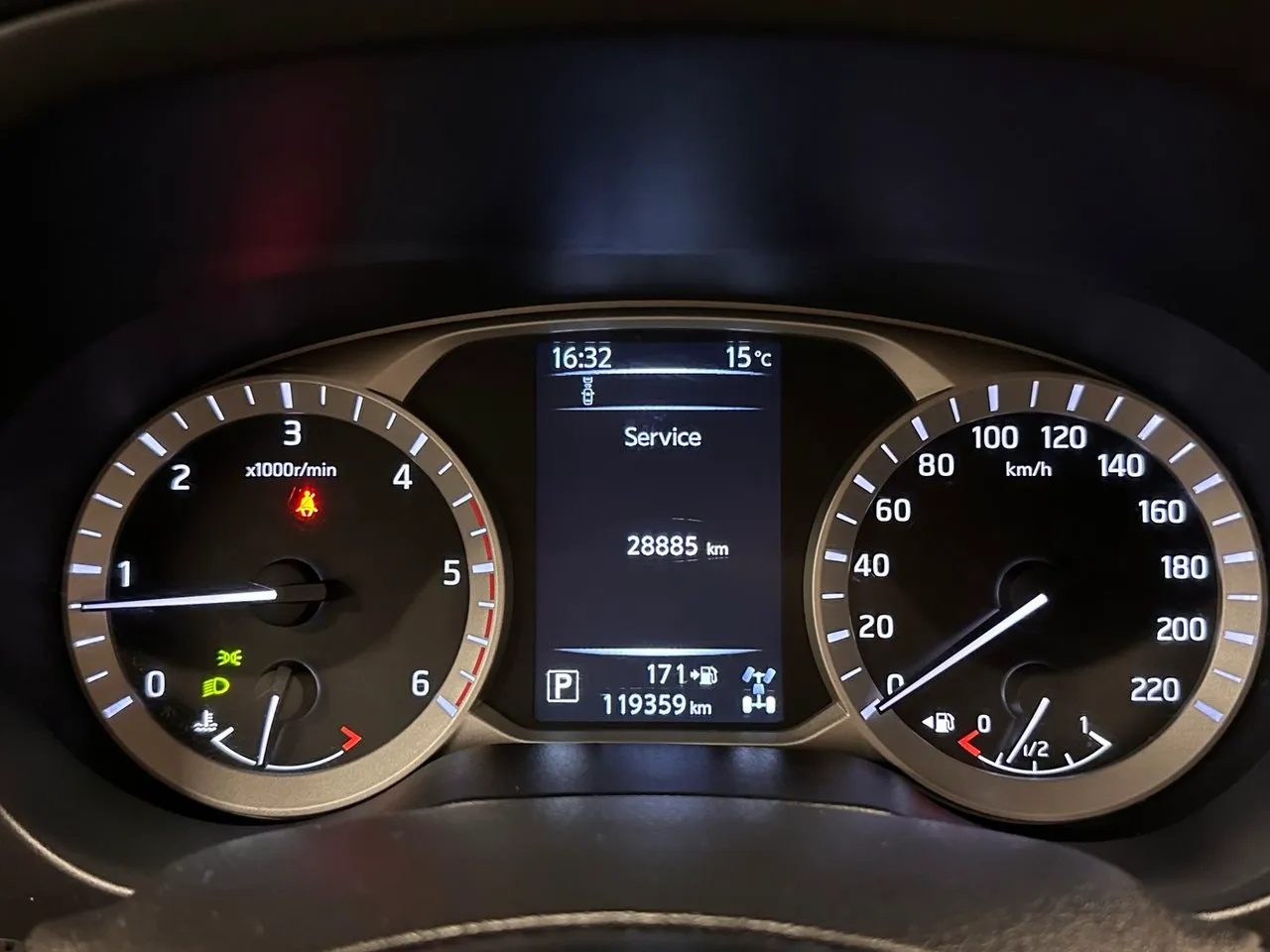 Vehicle image 9