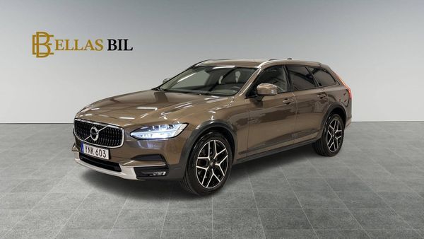 Volvo V90 Cross Country D4 AWD 190HK PRO DRAG KAMERA NAVI VOC BLIS P-SENS DVÄRM - 2018