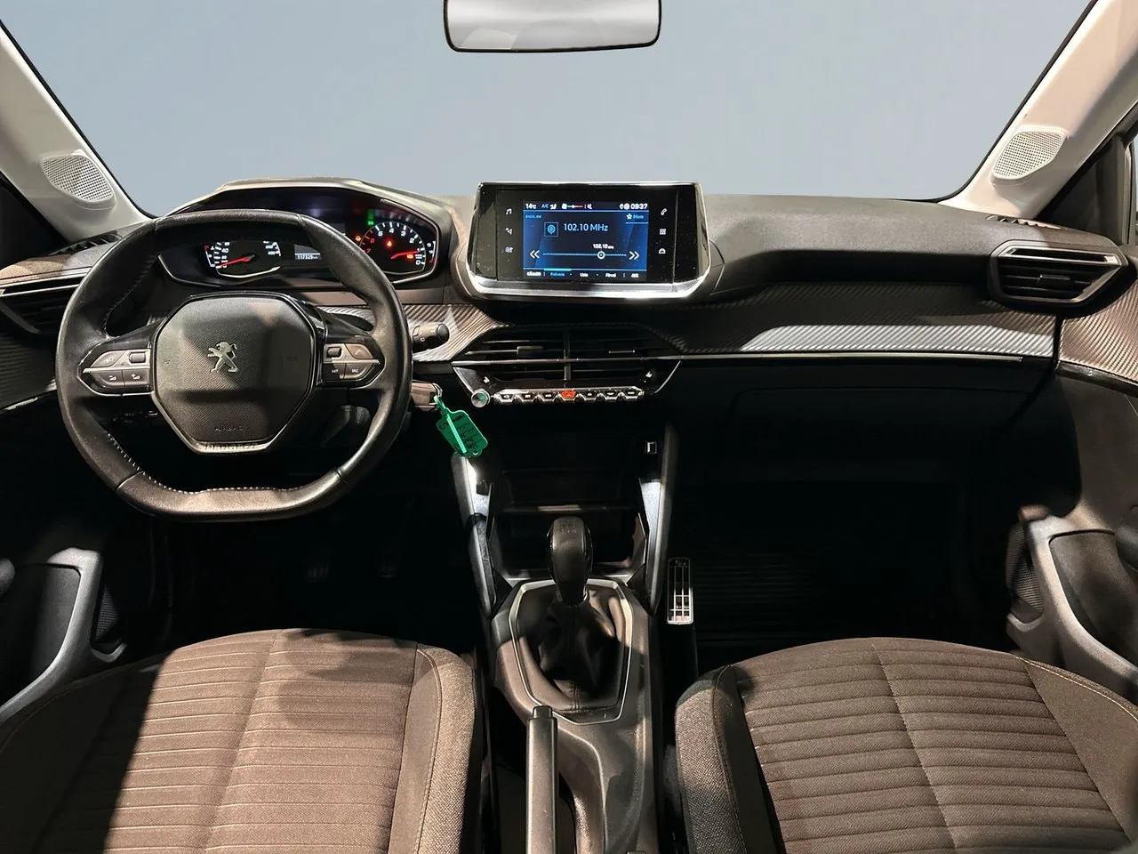 Vehicle image 7