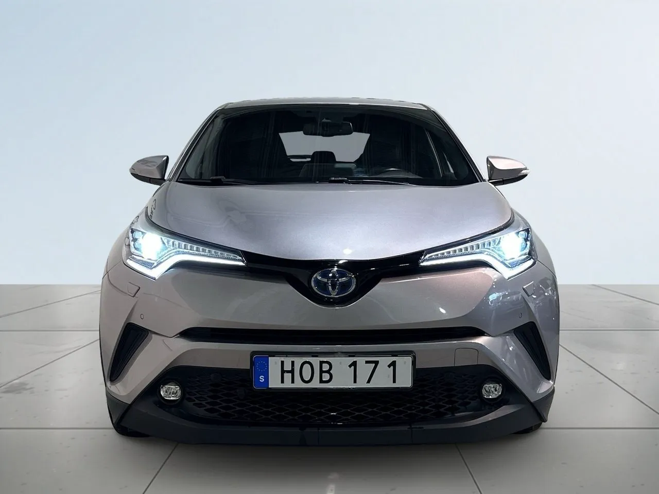 Vehicle image 1