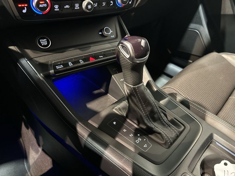 Audi Q3 bild 23