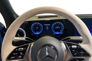 Mercedes GLB350 bild 7