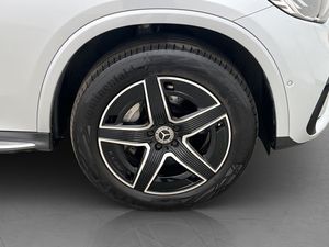 Mercedes GLC300 bild 37