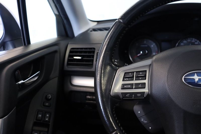 Subaru Forester bild 9