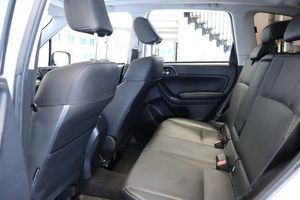 Subaru Forester bild 14