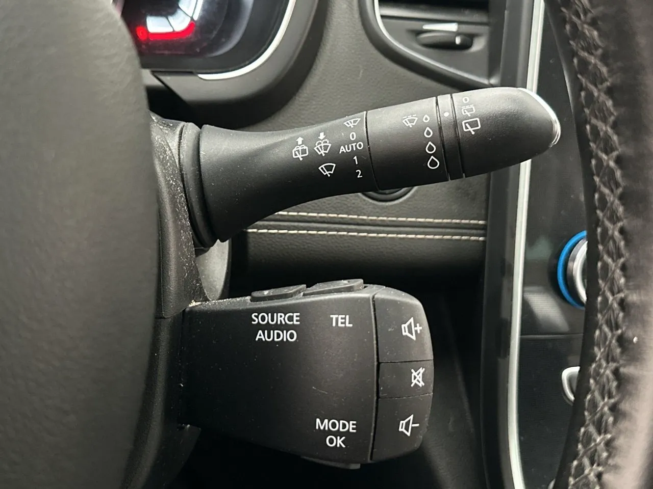 Vehicle image 24
