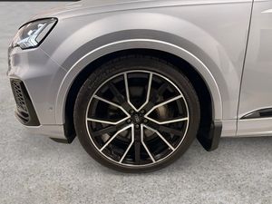 Audi Q7 bild 22