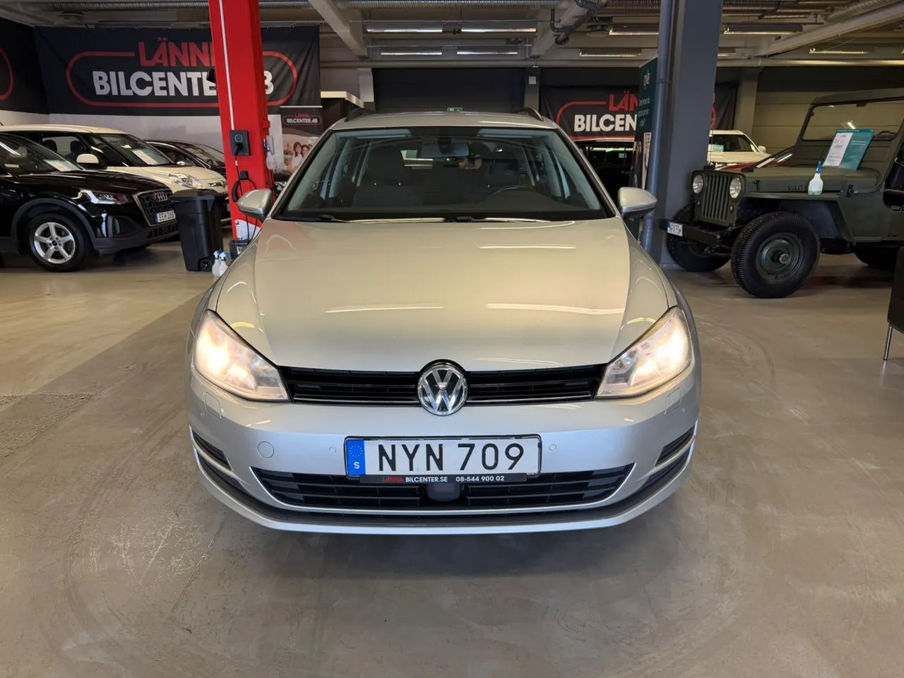 Vehicle image 2