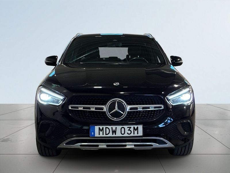 Mercedes GLA250 bild 2
