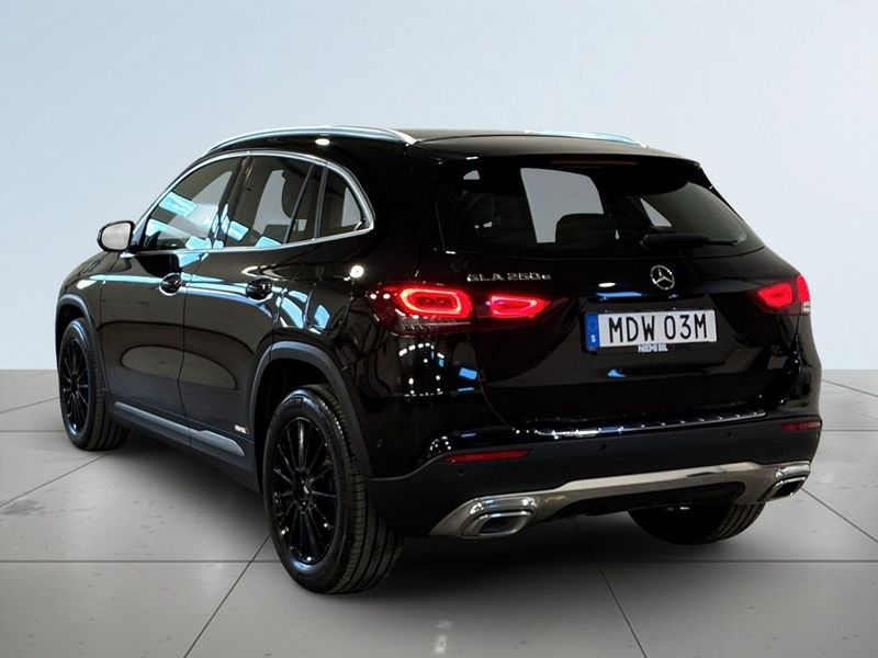 Mercedes GLA250 bild 5