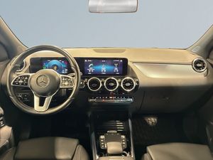 Mercedes GLA250 bild 8