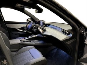 Peugeot e-5008 bild 11