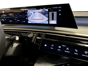 Peugeot e-5008 bild 10