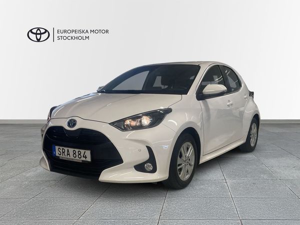 Toyota Yaris Hybrid 1,5 HSD ACTIVE KOMFORT / P-SENS / VINTERHJUL - 2023