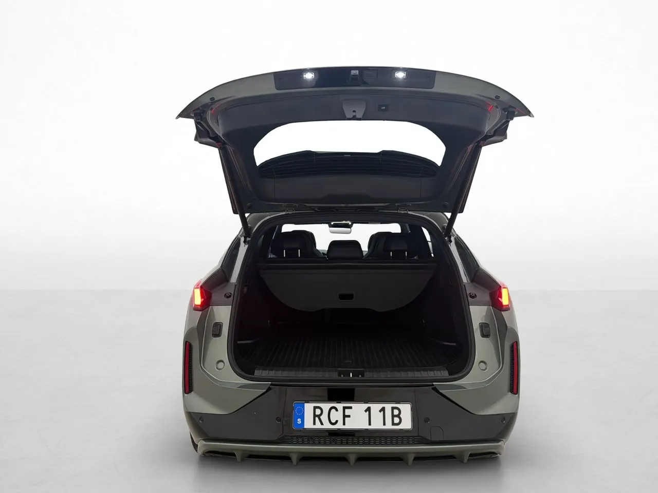 Vehicle image 30