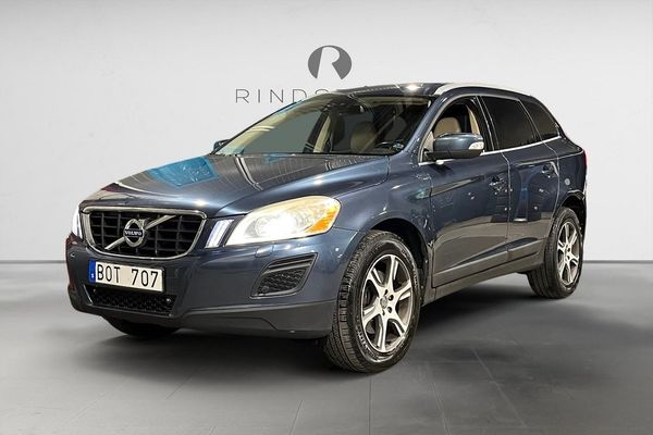 Volvo XC60 D3 163 HK AUT SUMMUM DRAG D-VÄRM PDC KAMREM BYTT 1ÄGARE - 2011
